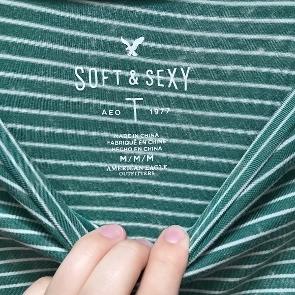 Long sleeve AE tee - Picture 2 of 2